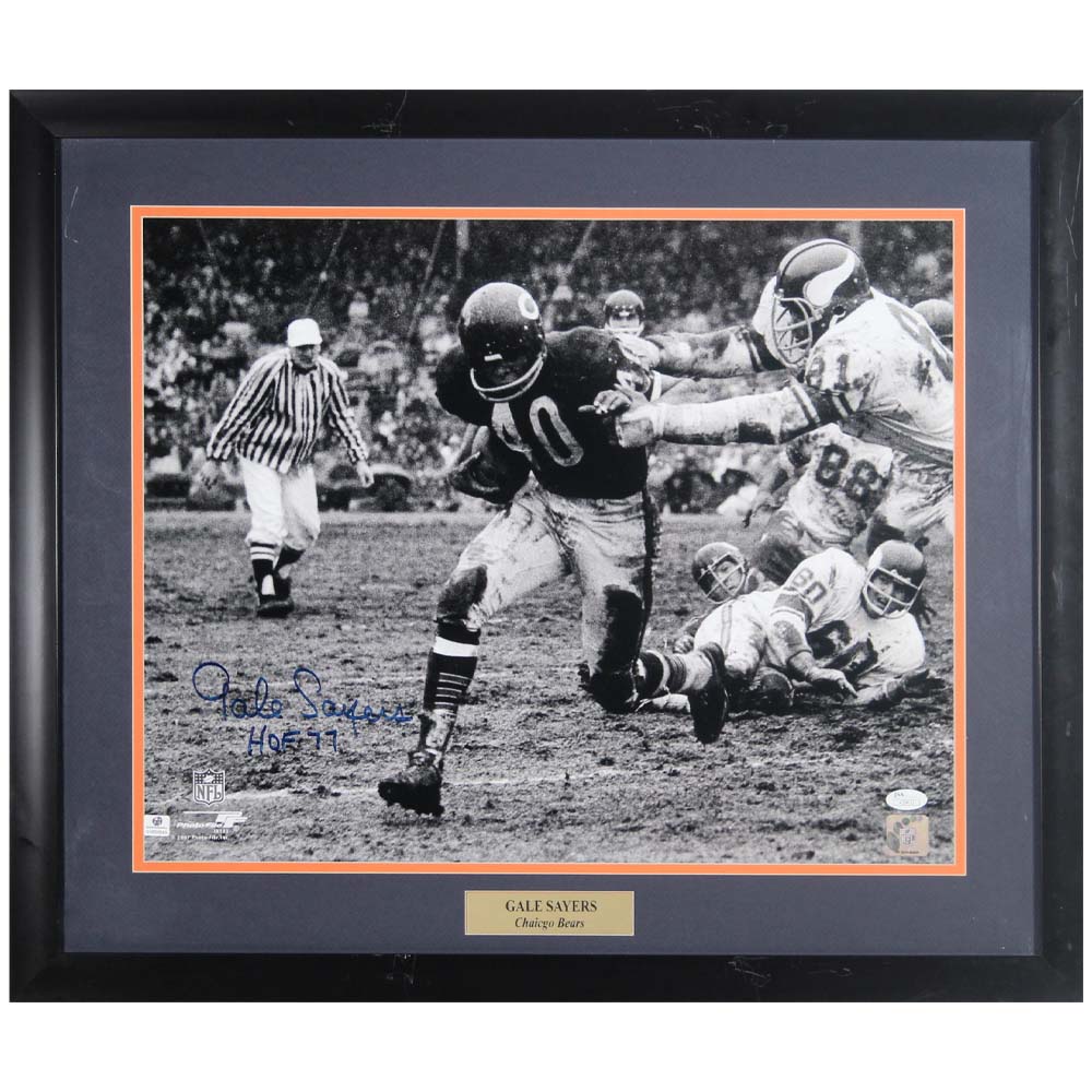 NFL Gale Sayers Signed Photos, Collectible Gale Sayers Signed