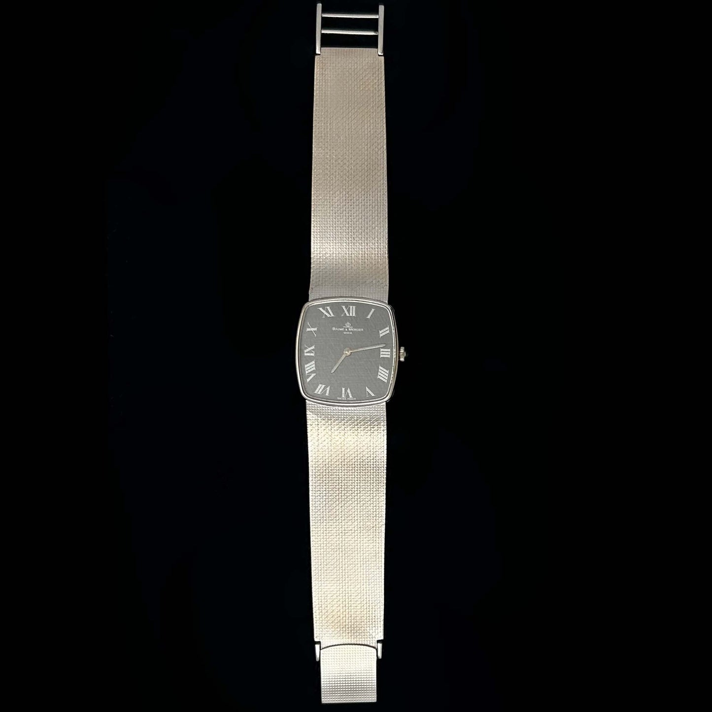 18K Baume & Mercier Wristwatch Front View