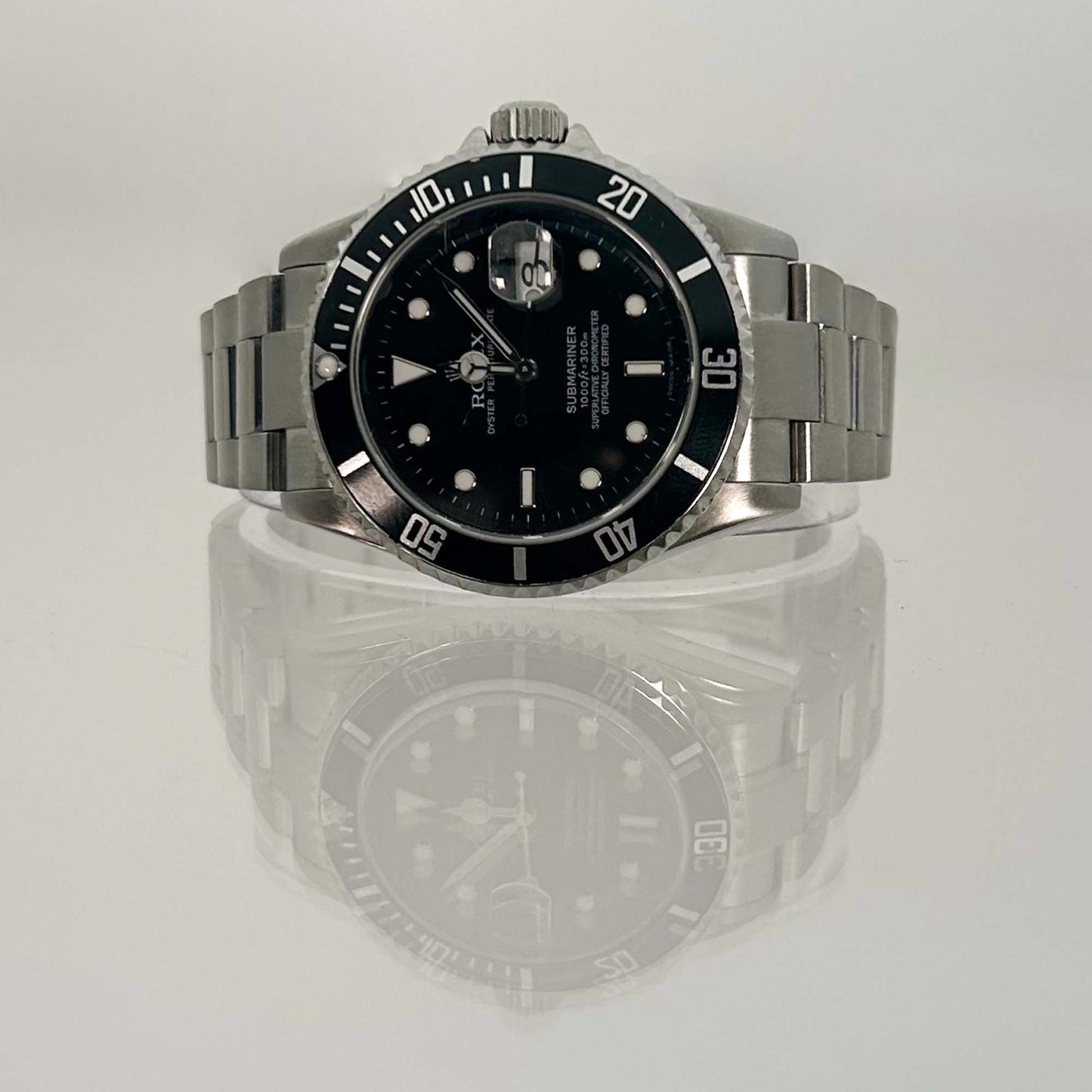2006 Rolex Submariner Watch ZOOM
