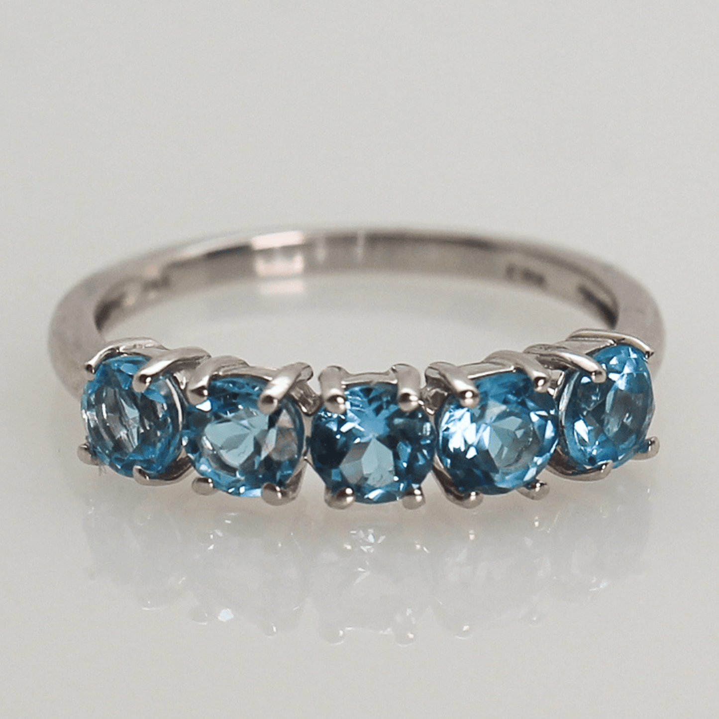 14KWG Blue Topaz 5-Stone Ring Gold & Silver Pawn Shop