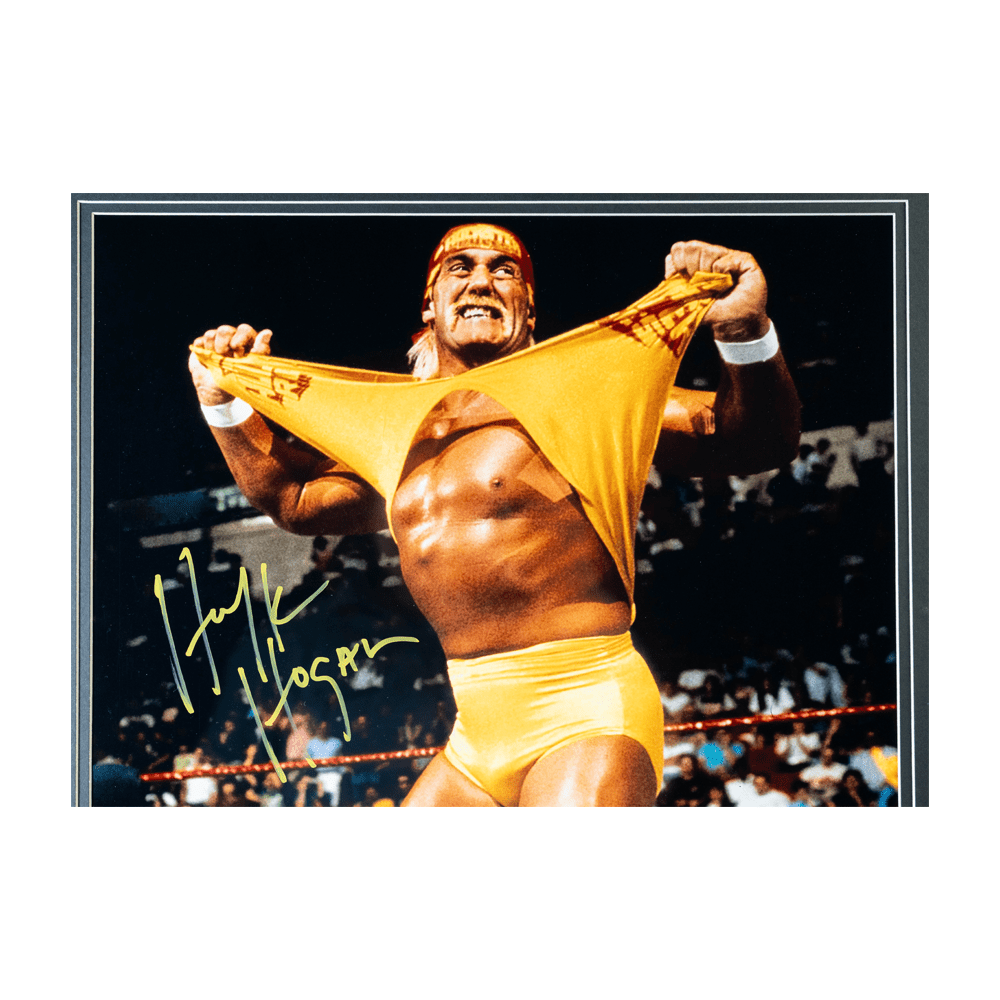Hulk Hogan Autograph Memorabilia Gold & Silver Pawn Shop