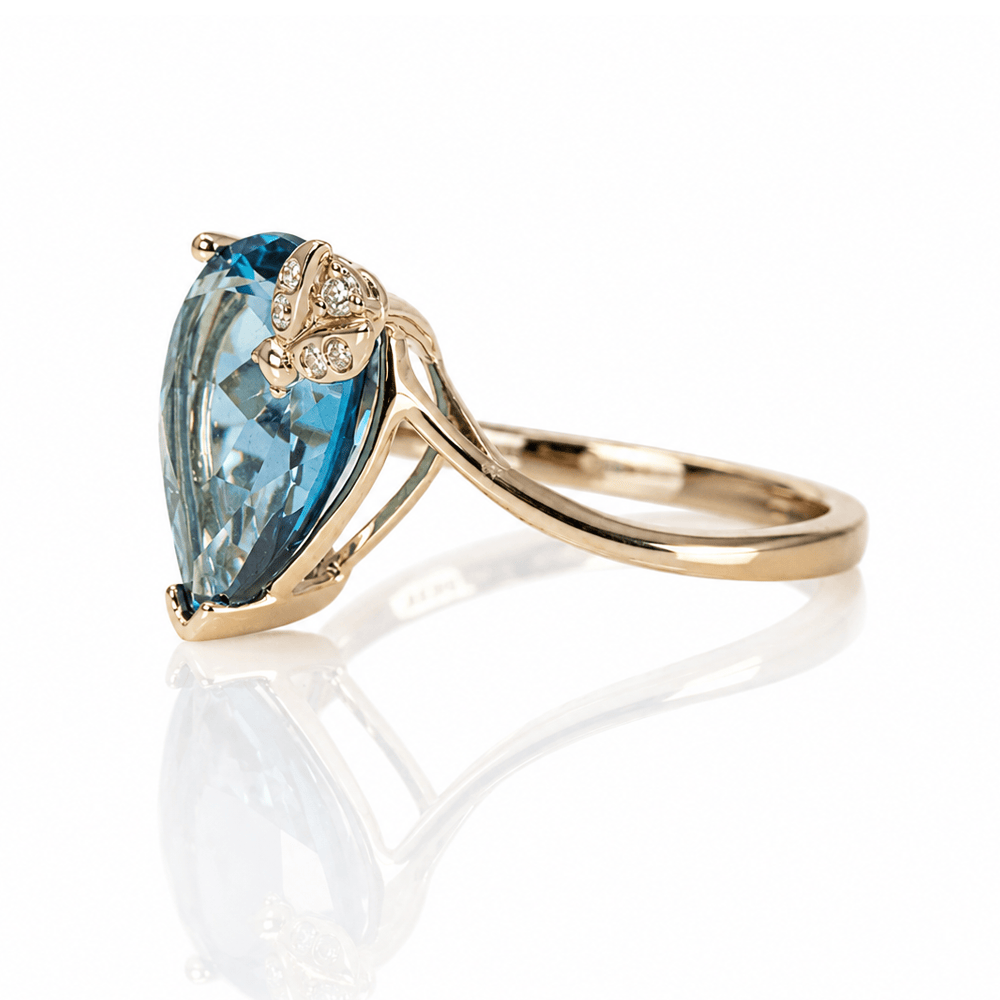 14K Yellow Gold Pear-Cut Blue Topaz & Diamond Ladybug Ring Gold & Silver Pawn Shop