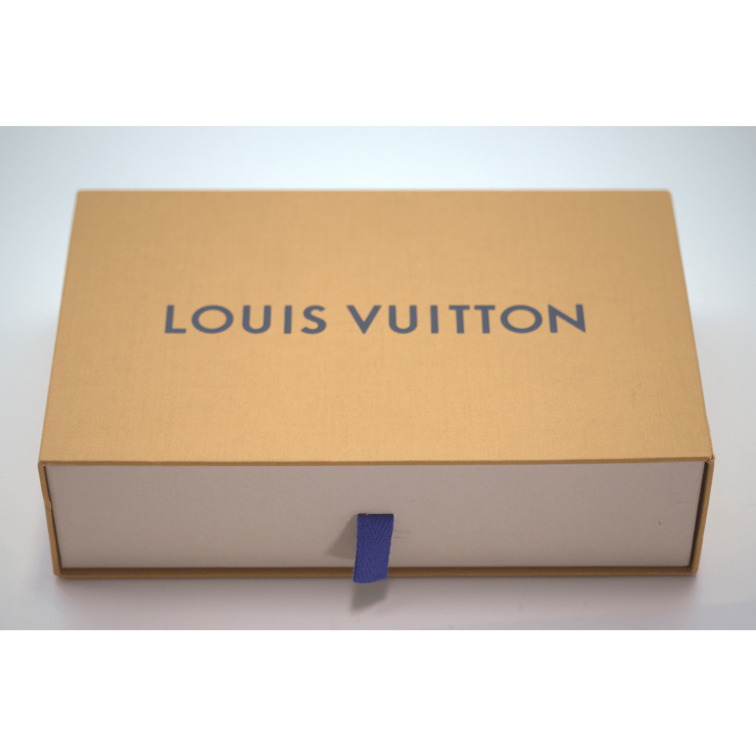 Louis Vuitton Monogram Silver Mirror Zip Purse Protective Box