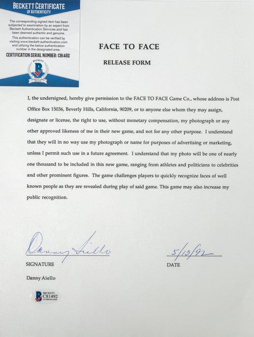 Face to Face Board Game Celebrity Autograph-Danny Aiello G S Pawn