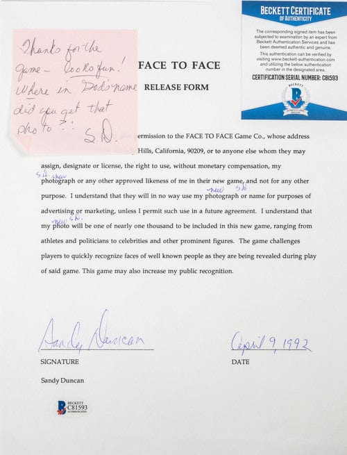 Face to Face Board Game Celebrity Autograph-Sandy Duncan G S Pawn