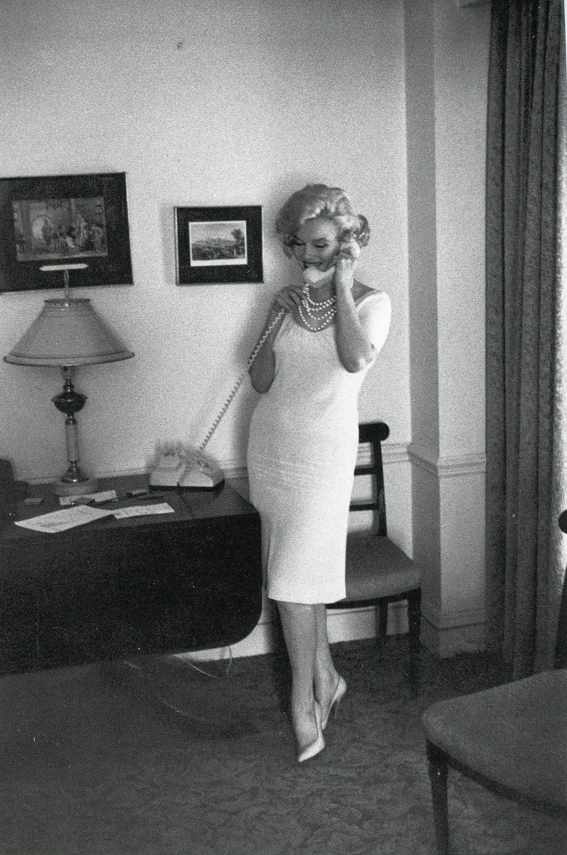 Marilyn Monroe Vintage Style Postcard - On the Phone