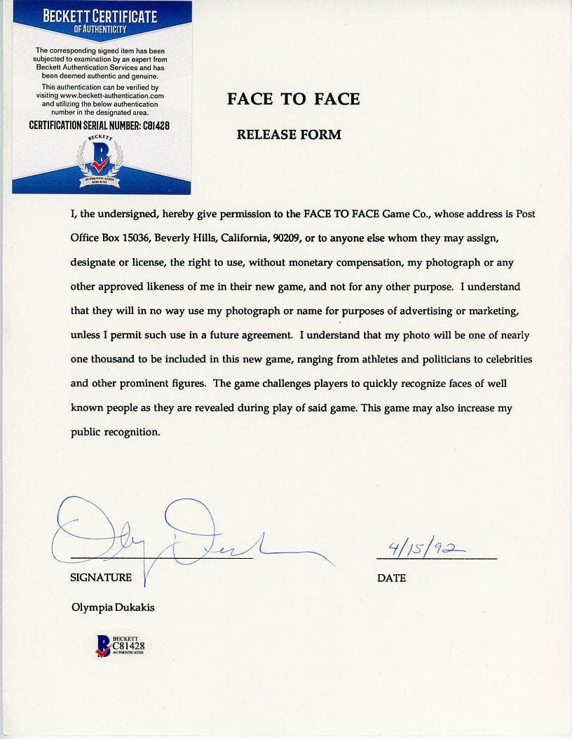 Face to Face Board Game Celebrity Autograph - Olympia Dukakis G S Pawn