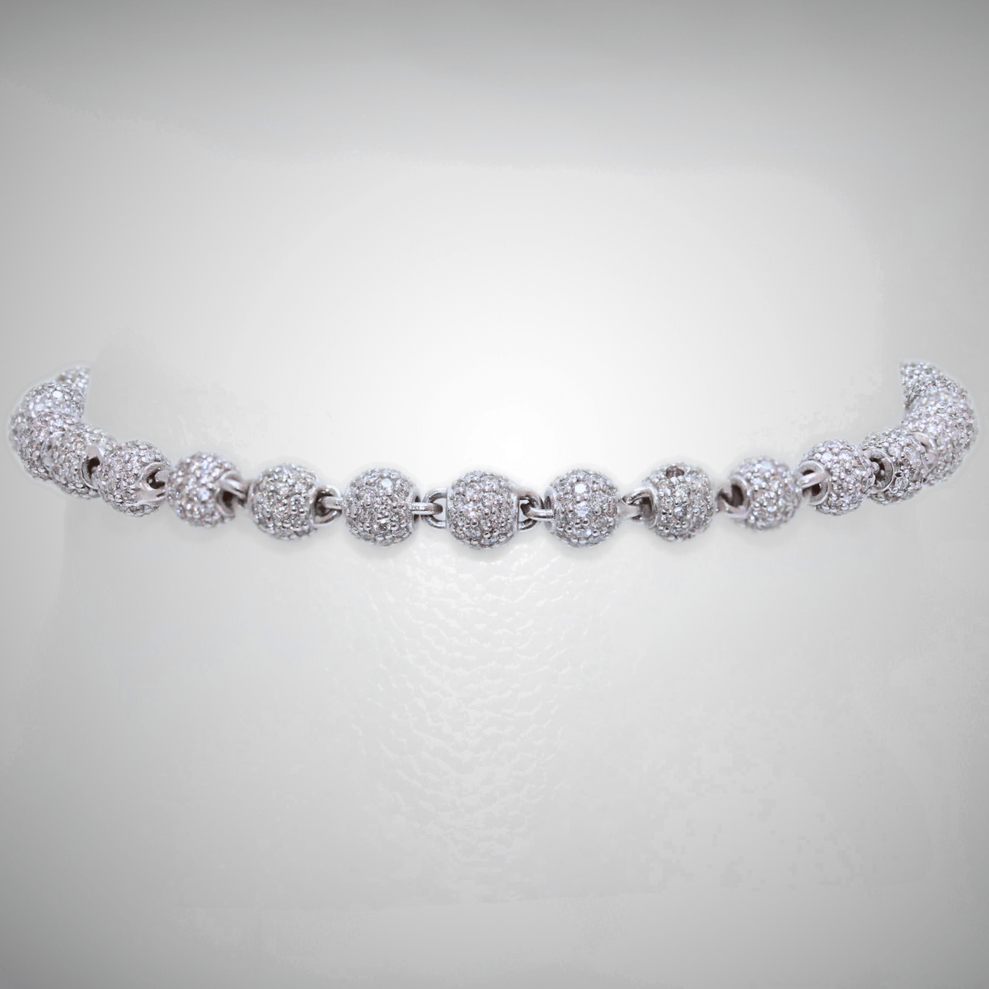 10K White Gold 11.8G Diamond Sphere Bracelet Display 