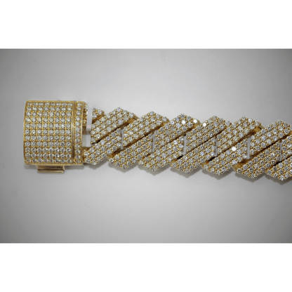 10K Yellow Gold Diamond Bracelet Clasp End View