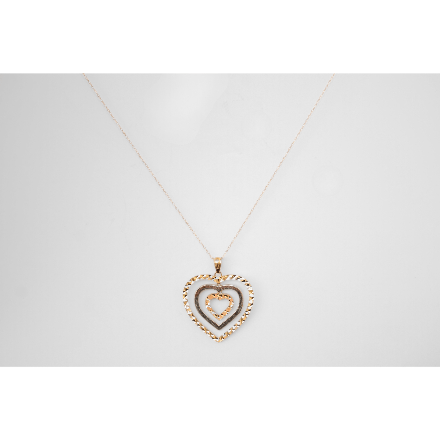 10K Yellow Gold 2G 3 Hearts Pendant Necklace Zoomed Out