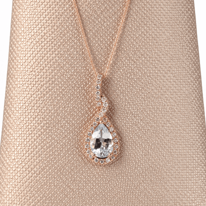 14K Rose Gold Aquamarine & Diamond Teardrop Halo Pendant
Gold & Silver Pawn Shop