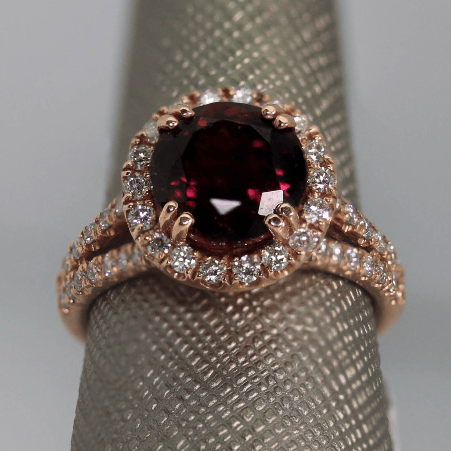 14K Rhodolite Garnet Ring