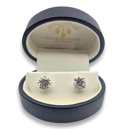 14K White Gold 0.7G Diamond Earrings Thumbnail