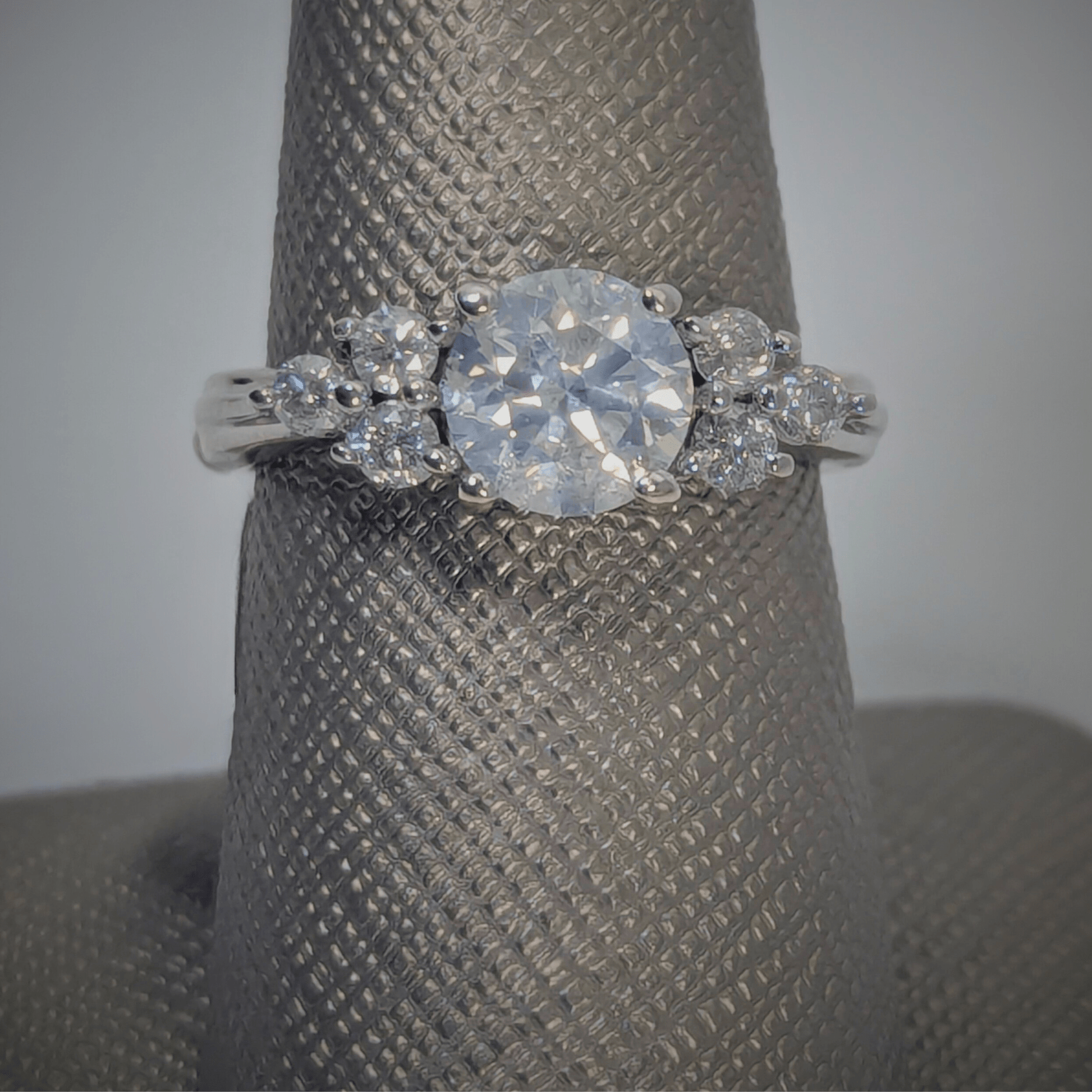 14K White Gold Diamond Ring Close Up View