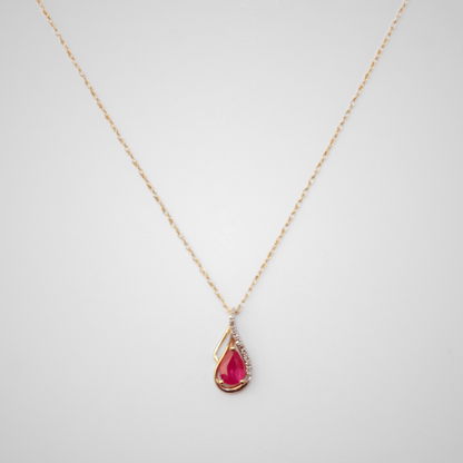 14K Yellow Gold 2.9G Diamond Ruby Pendant Necklace