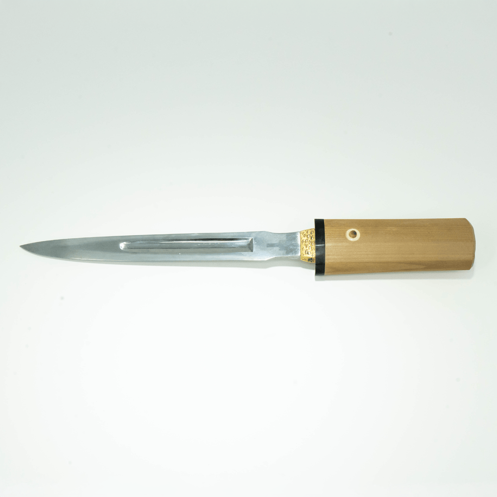 1700's Japanese Tanto with Display box Gold & Silver Pawn Shop