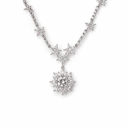 18K White Gold Diamond Snowflake Statement Necklace
Gold & Silver Pawn Shop