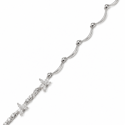 18K White Gold Diamond Snowflake Statement Necklace
Gold & Silver Pawn Shop