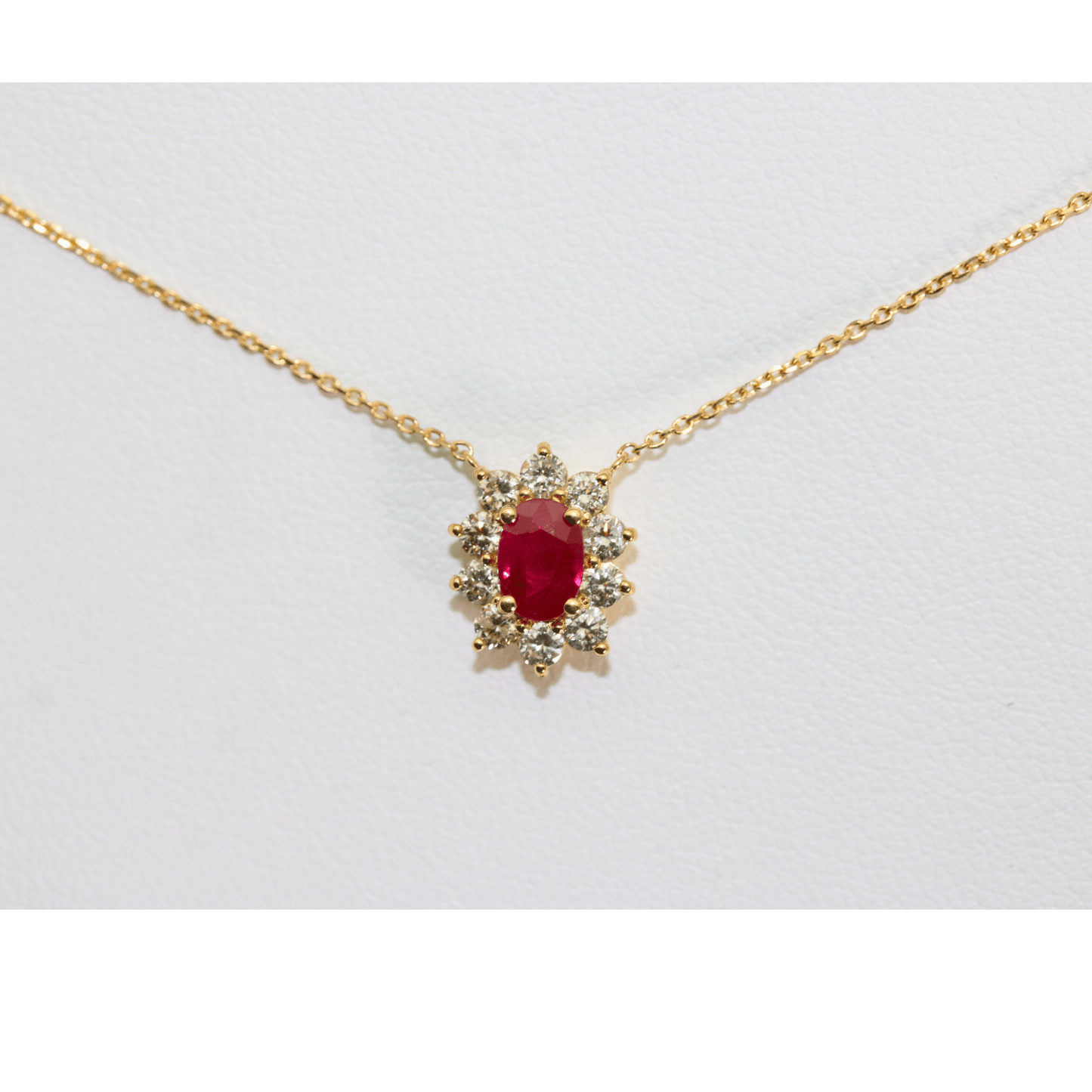 18K Yellow Gold 2.3G Diamond Ruby Pendant Necklace