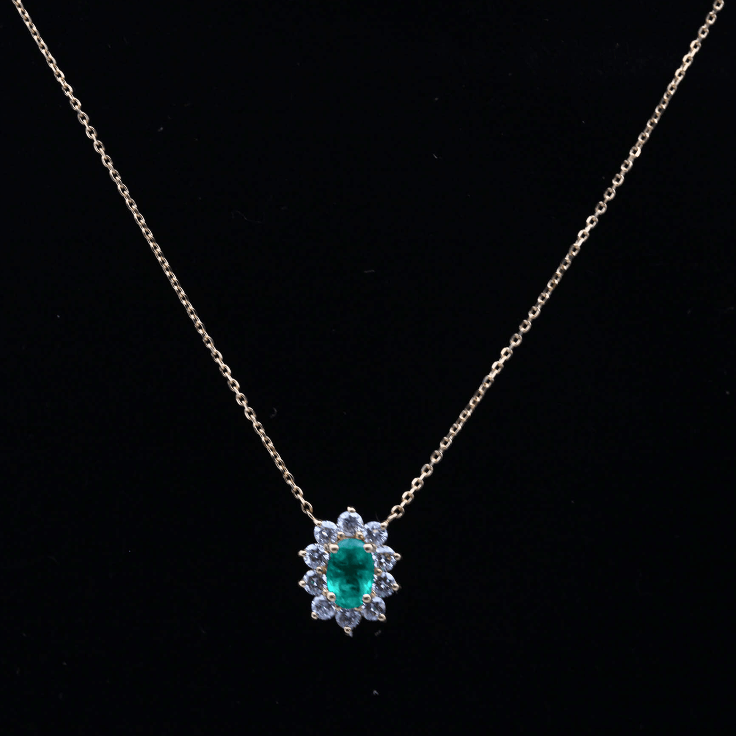 18K Yellow Gold 2.3G Emerald Necklace 