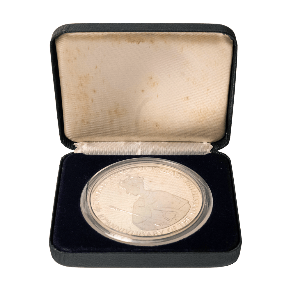 1979 Jamaica $25 Silver Proof Coin
Gold & Silver Pawn Shop