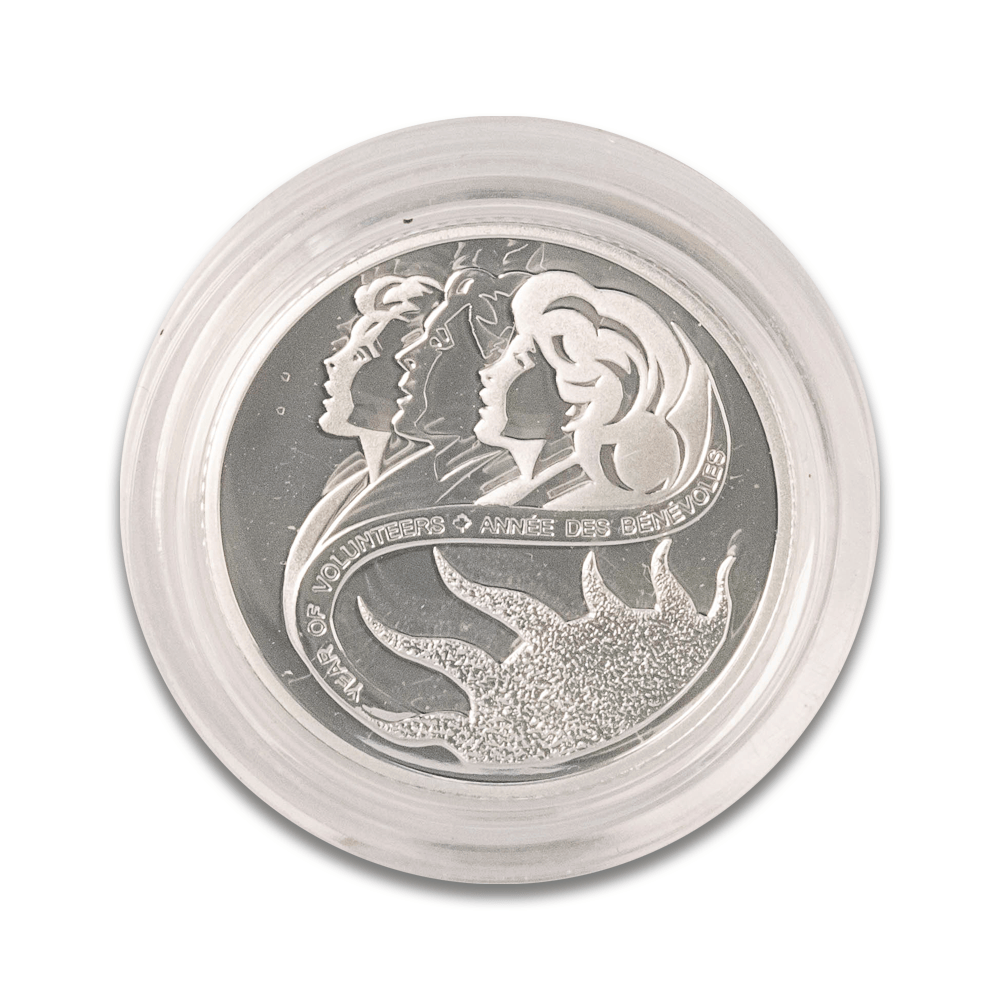 2001 Canada Year of Volunteers Silver Coin
Gold & Silver Pawn Shop