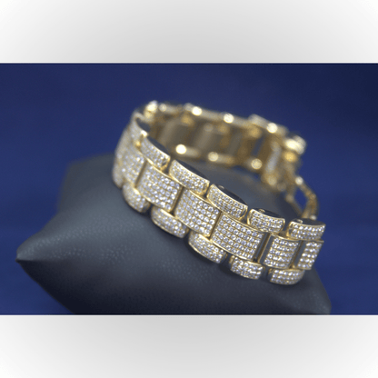 Chaumet Paris 18K Yellow Gold & Diamond Wristwatch