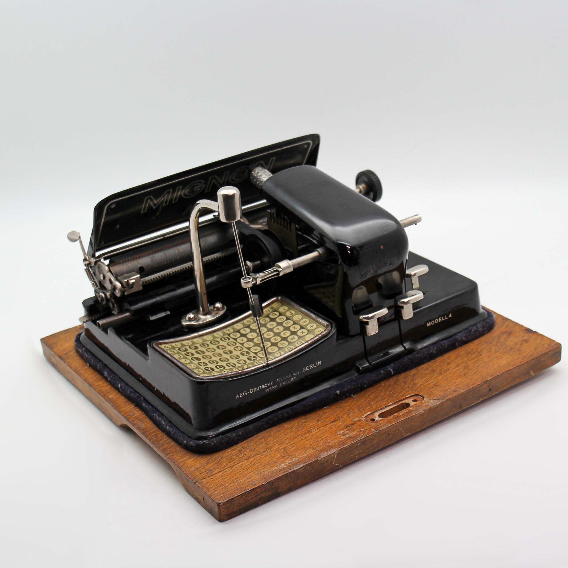 1928 Mignon No. 4 Typewriter & 1969 Olivetti Valentine Typewriter Seven