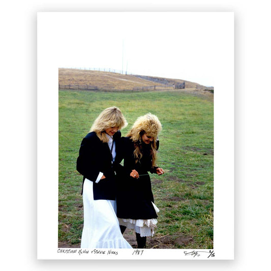 Neal Preston: Christine McVie and Stevie Nicks 1987 Art Gold & Silver Pawn Shop