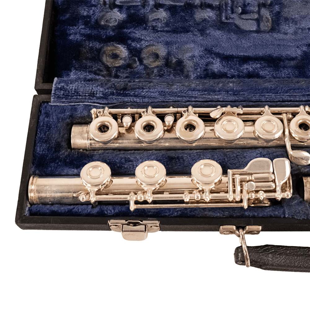 Gemeinhardt M3S Silver-Tone Concert Flute with Hard Case
Gold & Silver Pawn Shop