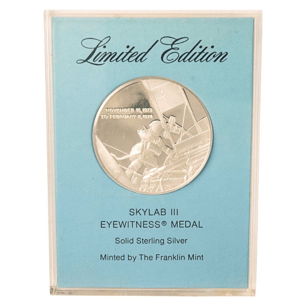 Franklin Mint Skylab III Eyewitness Sterling Silver Medal
Gold & Silver Pawn Shop