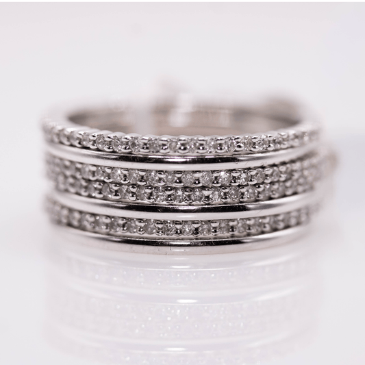 Ladies 18k White Gold Ring Set Gold & Silver Pawn Shop