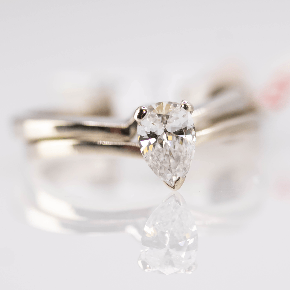 14K White Gold Pear Diamond Gold & Silver Pawn Shop