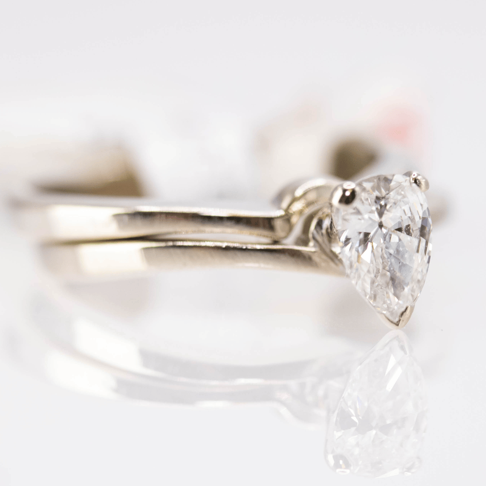 14K White Gold Pear Diamond Gold & Silver Pawn Shop