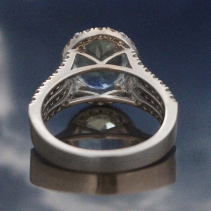 18k White Gold Aqua Diamond Ring Back