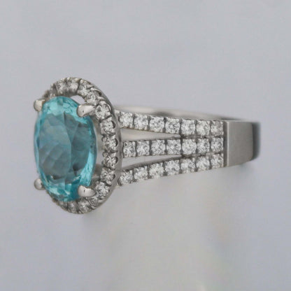 18k White Gold Aqua Diamond Ring Side