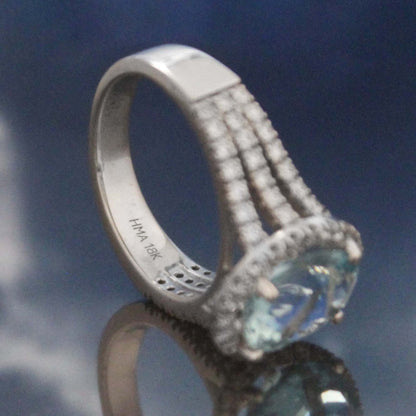 18k White Gold Aqua Diamond Ring Text