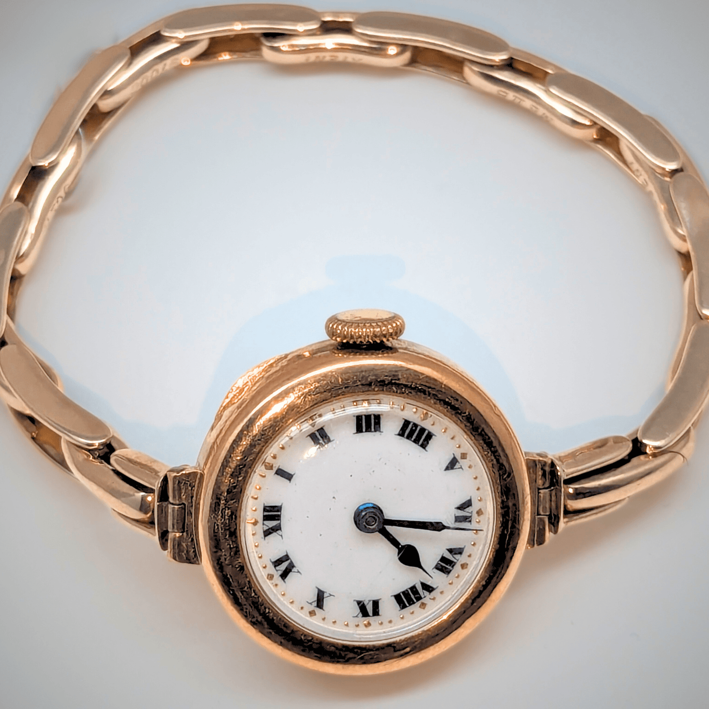 Vintage 9K Gold Swiss Watch Close up