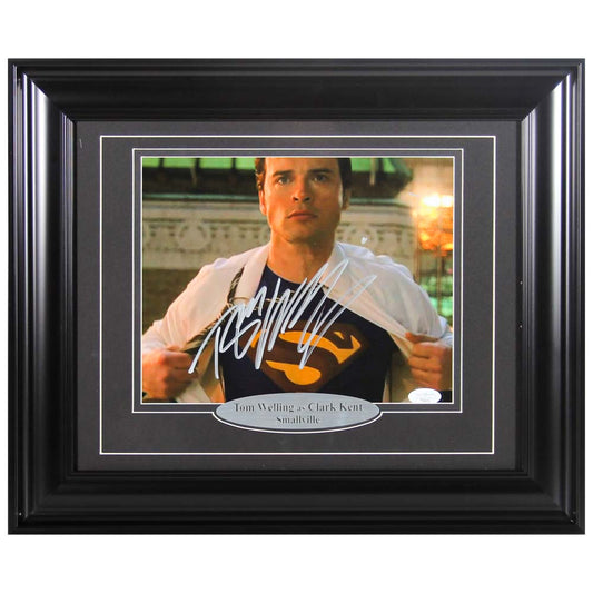 Smallville Tom Welling Signed Memorabilia