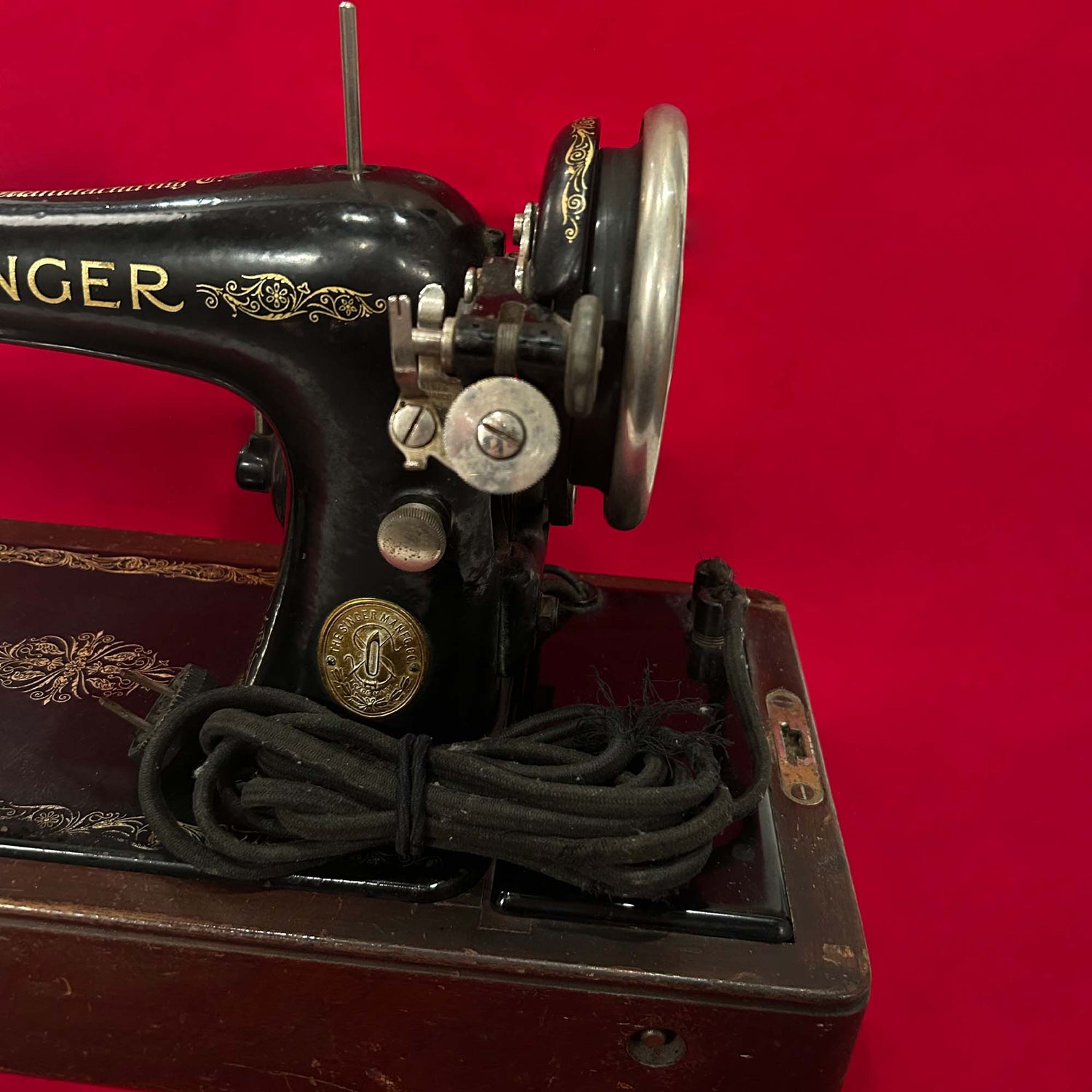 Vintage Singer Sewing Machine Belt View