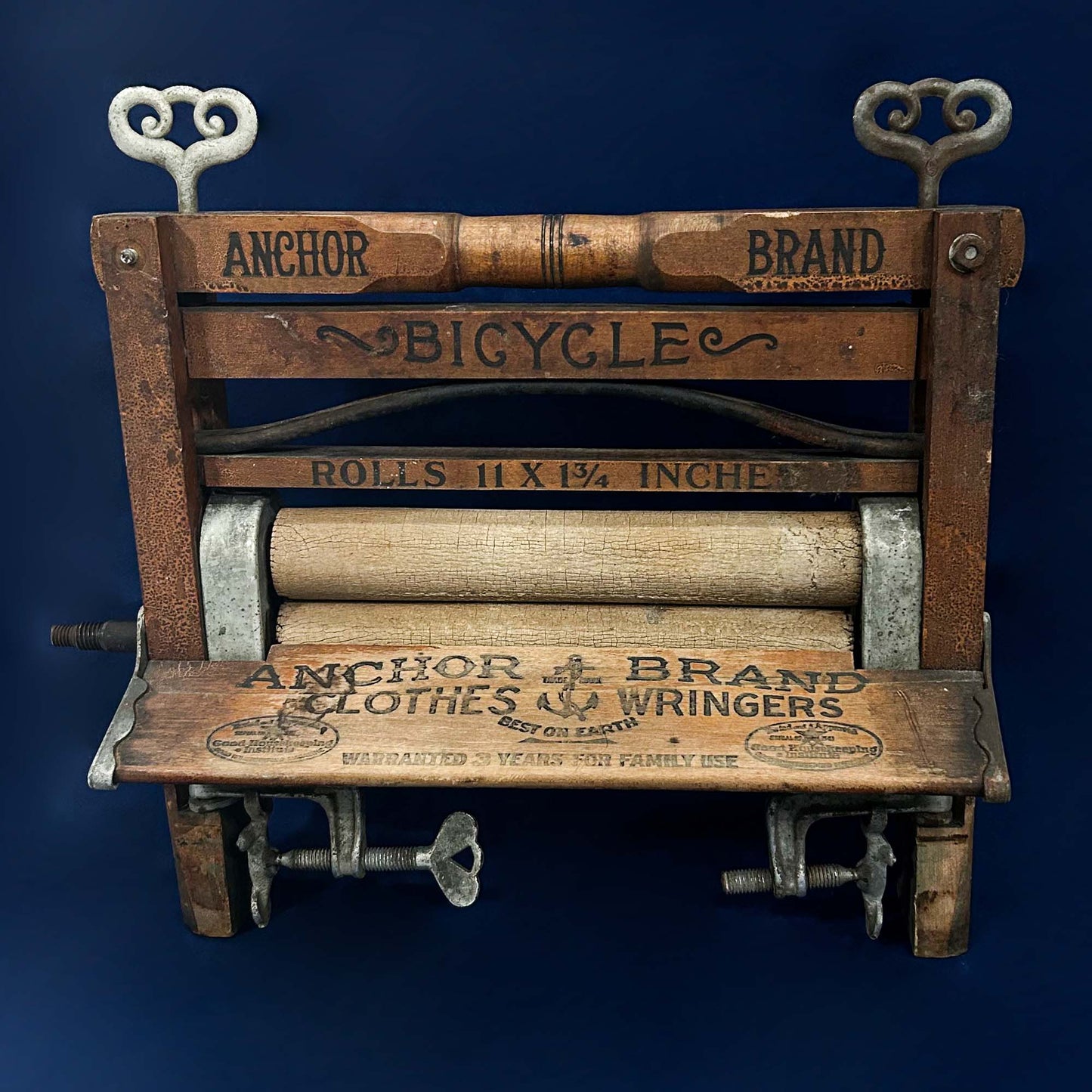 Vintage Anchor Brand Clothing Wringer – Gold & Silver Pawn Shop