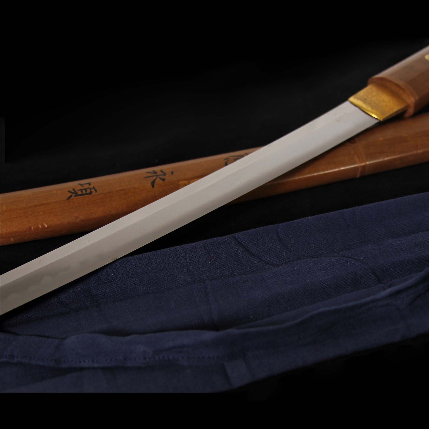 1500s Japan Nobukuni Waki Sword Angle
