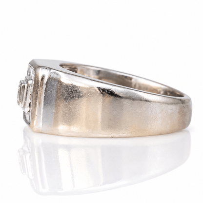 14K White Gold Diamond Men’s Ring
Gold & Silver Pawn Shop