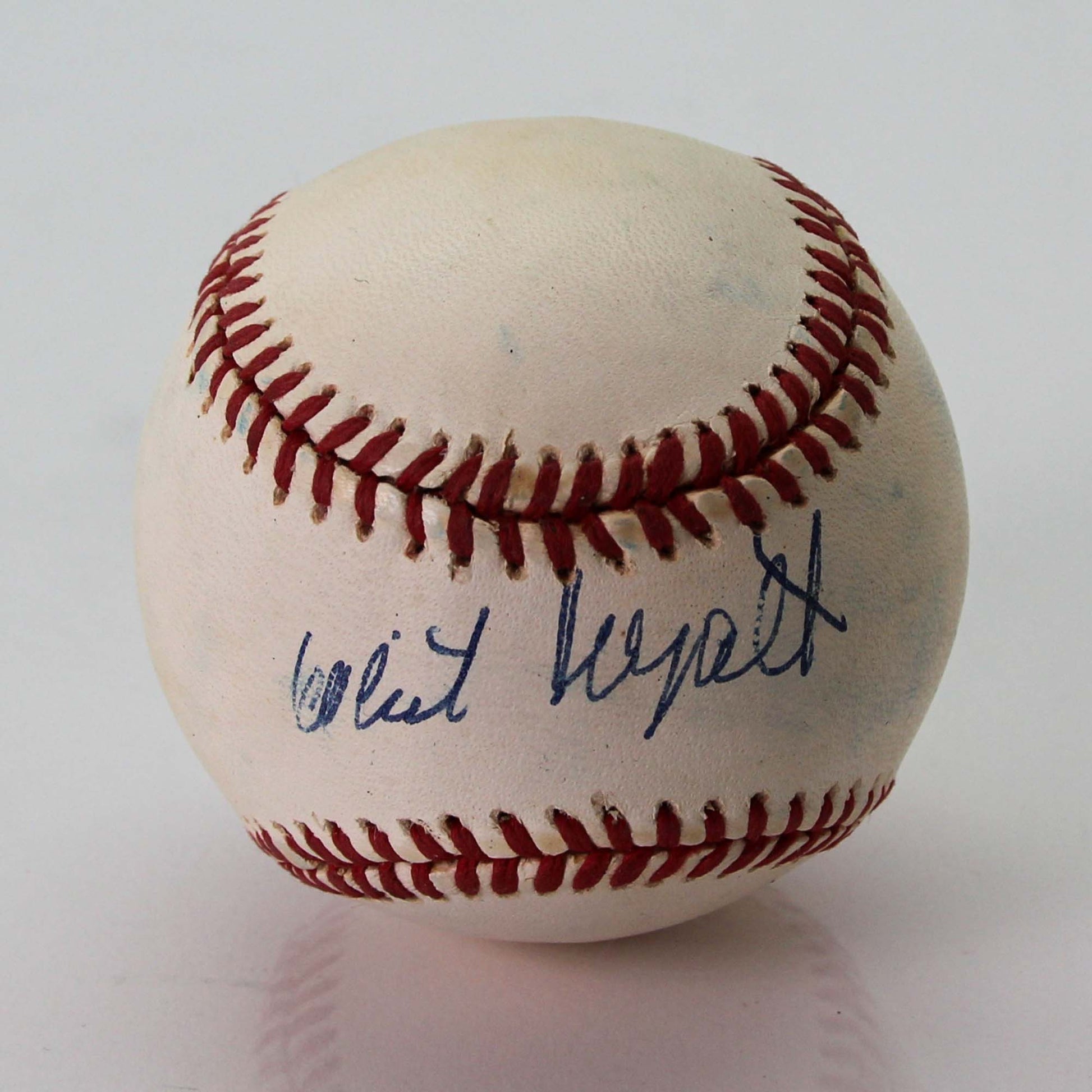 Whit Wyatt Signed Baseball PSA/DNA – Gold & Silver Pawn Shop