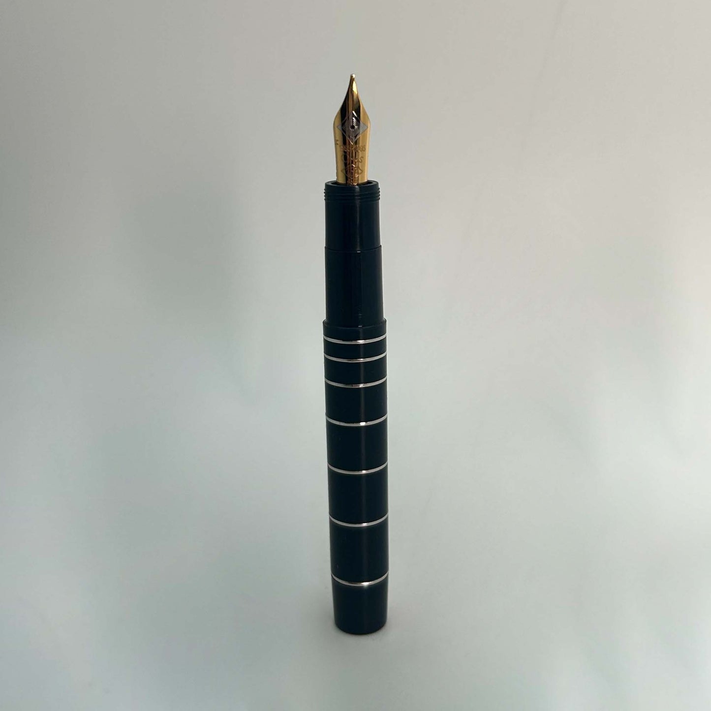 OMAS Fountain Pen (Ferrari) Point