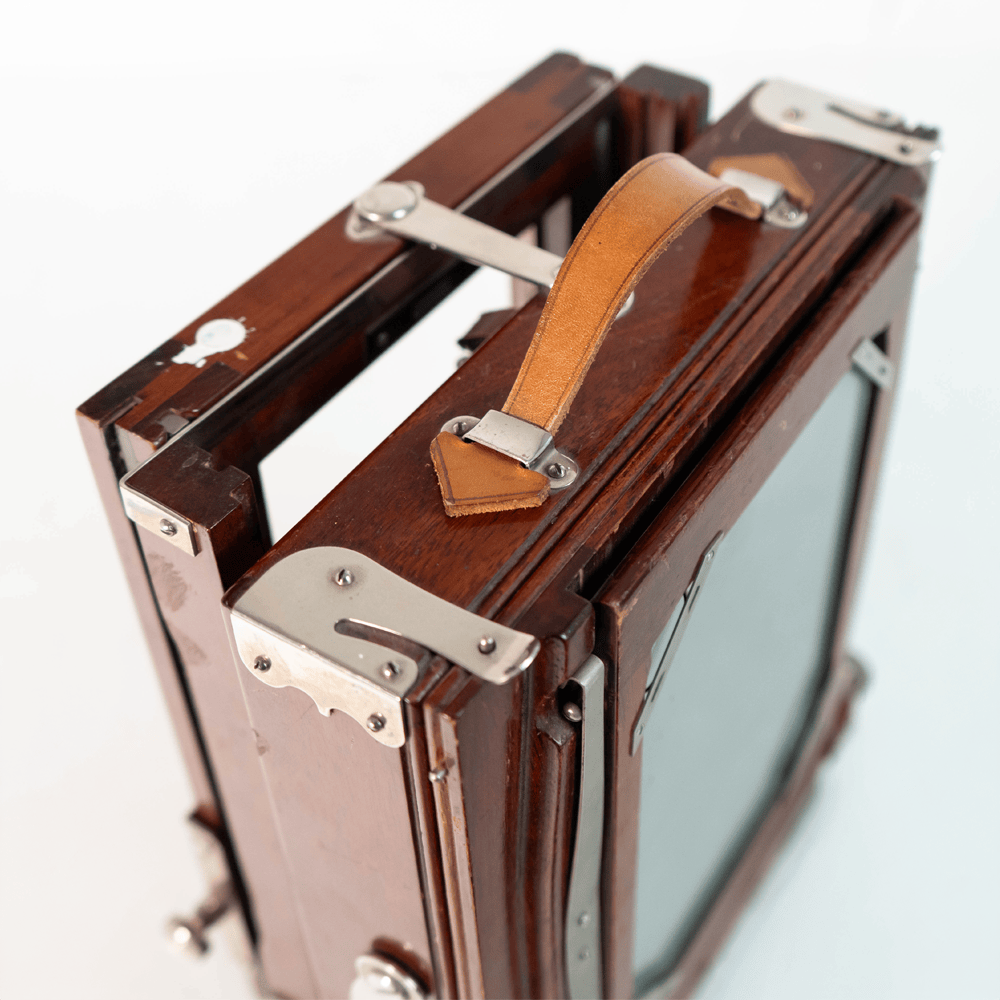 1911 Conley Entertainment Camera Gold & Silver Pawn Shop