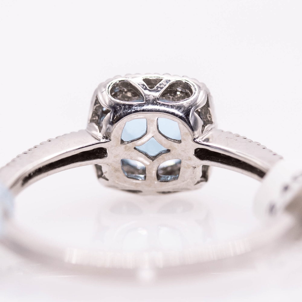 10K White Gold Blue Topaz Ring Gold & Silver Pawn Shop