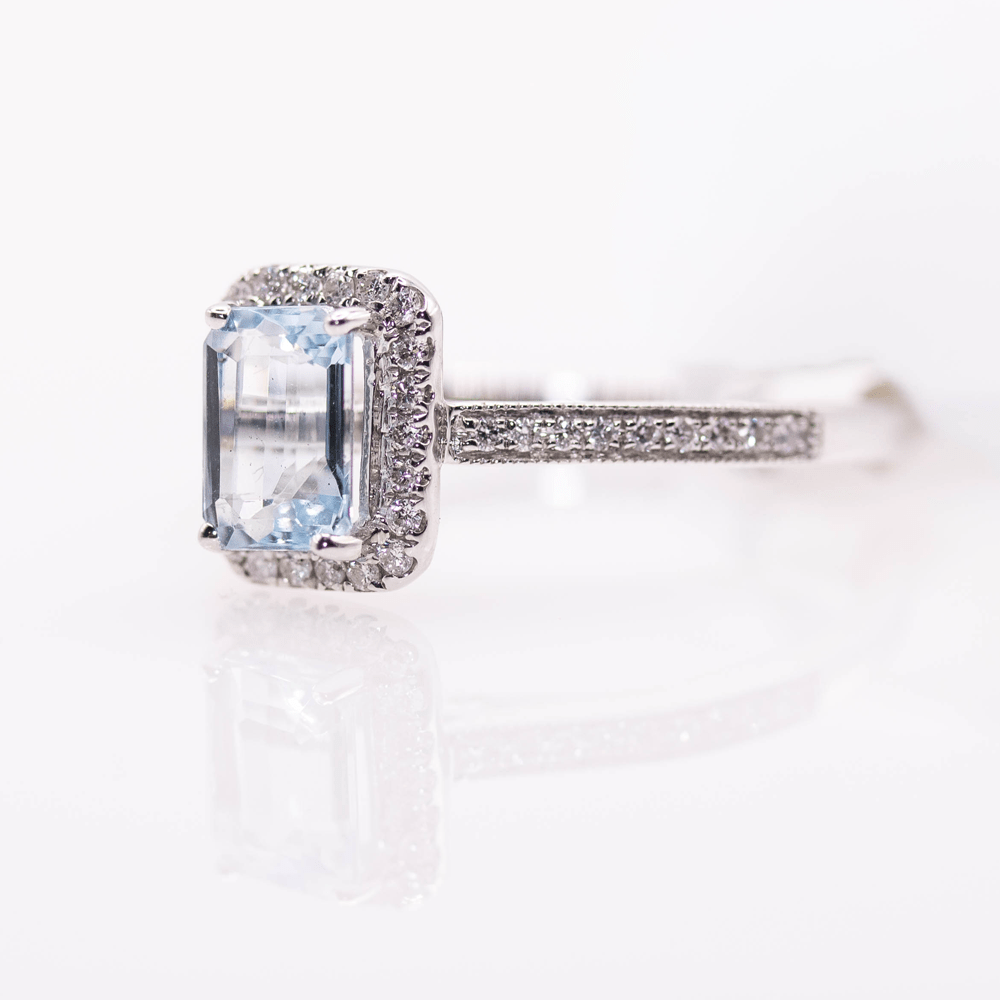 14KWG Aqua Ring Gold & Silver Pawn Shop