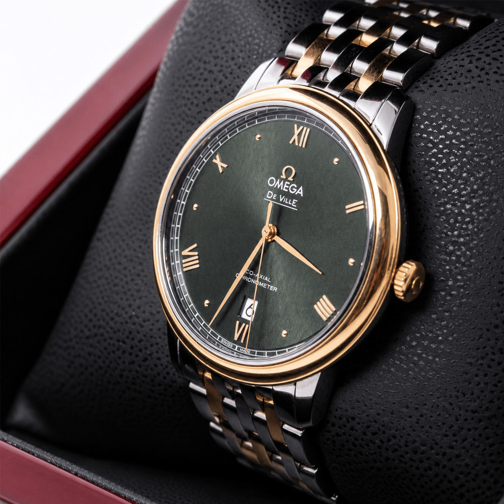 Omega De Ville Prestige Co-Axial Chronometer Automatic Watch
Gold & Silver Pawn Shop