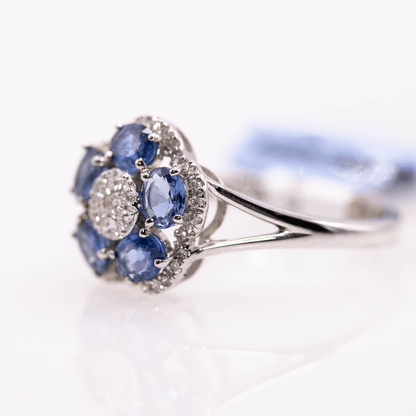 18KWG Sapphire Flower Ring Gold & Silver Pawn Shop